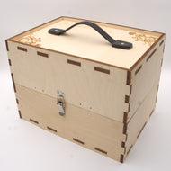 Majestic carrying case with integrated lazy kate and bobbin clutches