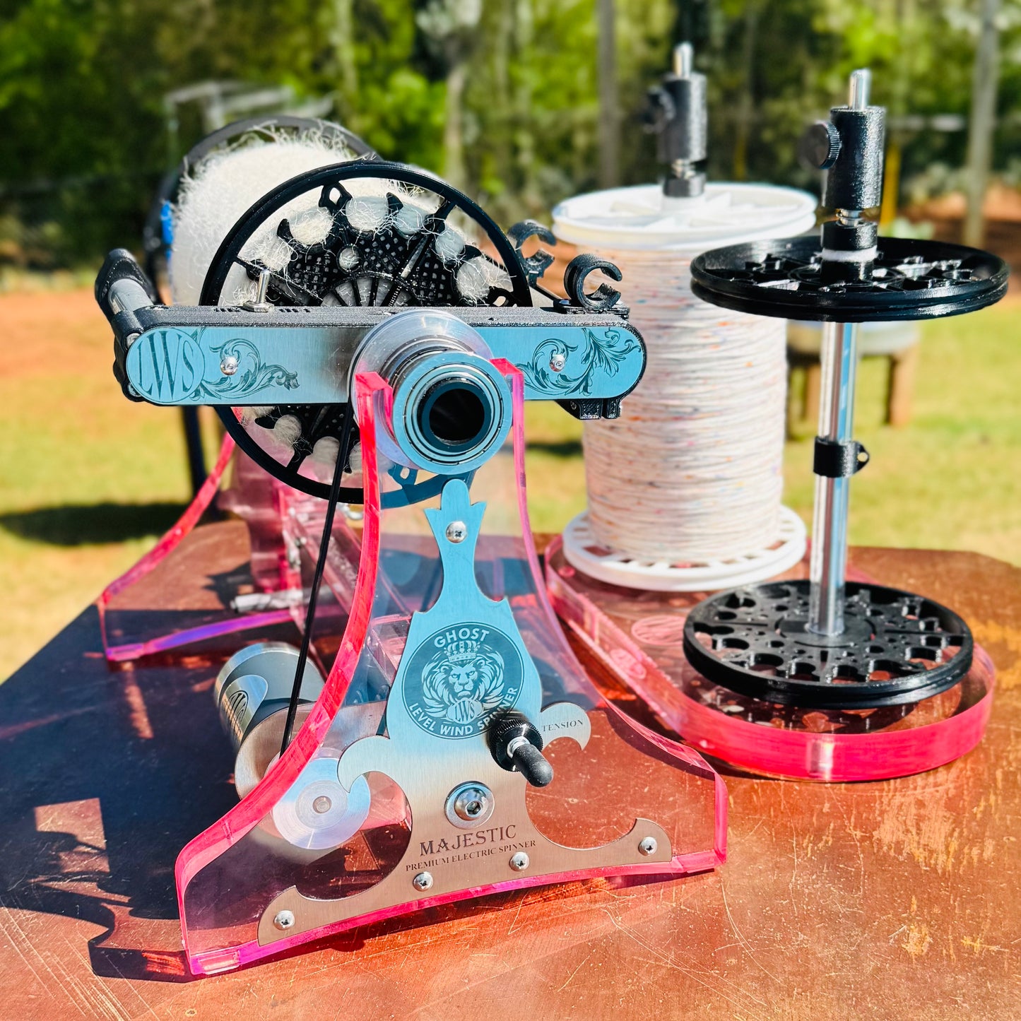 Kit 14 Ghost in Color Electric Spinner with Autowinder, Manual Flyer and Lazy Kate