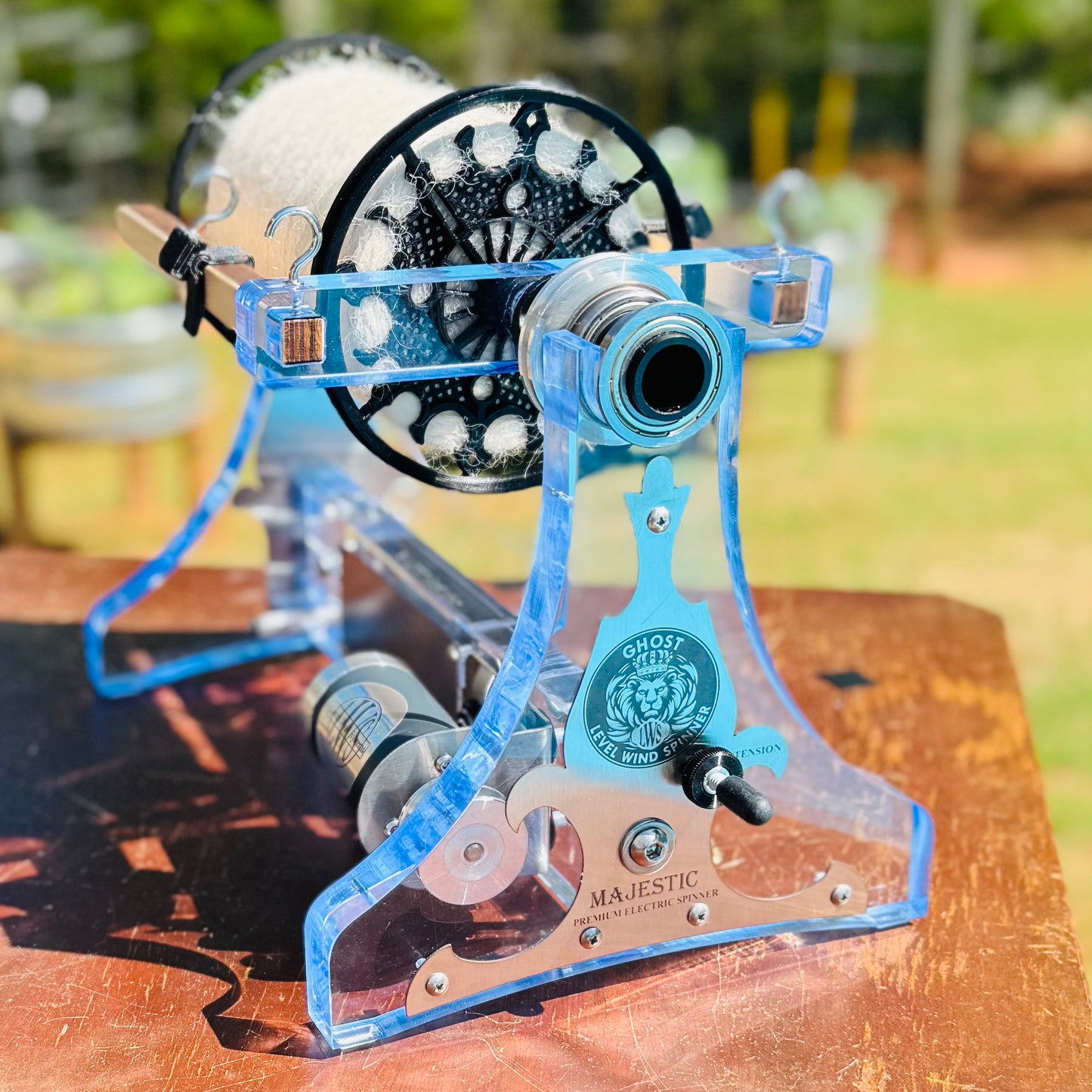 Kit 14 Ghost in Color Electric Spinner with Autowinder, Manual Flyer and Lazy Kate